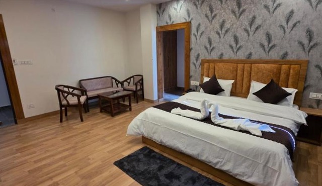 Rahini sunset villa