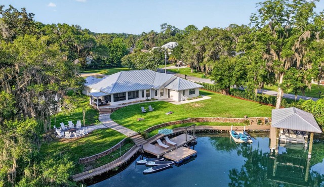 Rainbow River Private Cove Float Home NEW in Dunnellon