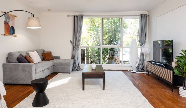 Relaxing Retreat in Maroubra-Mins drive to Beach in Maroubra