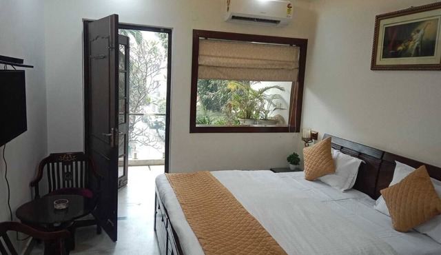 Room in B&B - Bed And Breakfast cum Home Stay