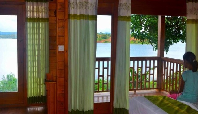 Room-lakerose Wayanad Resort - Water Fro