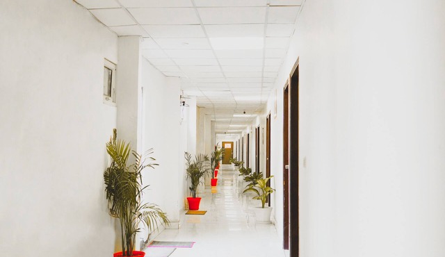 Roomshala 143 Shubham Residency Sec 70