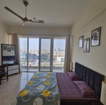 Royal Bliss 2 self check in independent apartment