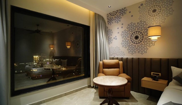 Royal Heritage Hotel & Resort