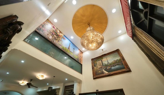 Rustam Villa Sector 39