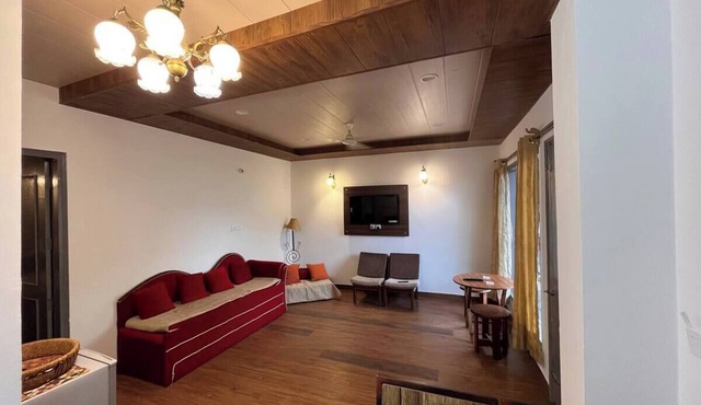 Rustic Pines-2: Pet-Friendly Serene 1BHK Apartment