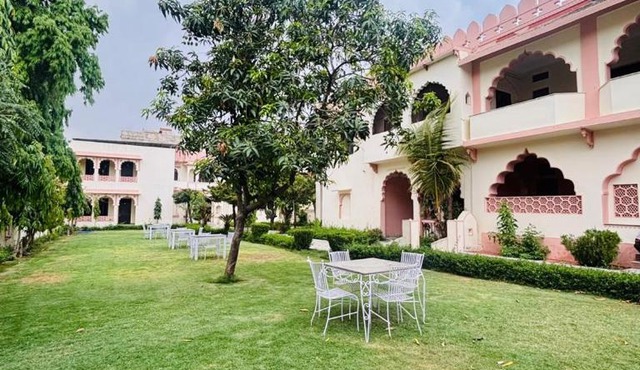 Sajjan Bagh Resort in Pushkar