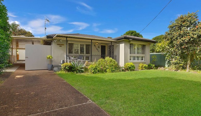 Sandcastles - Pet Friendly Accommodation in Budgewoi