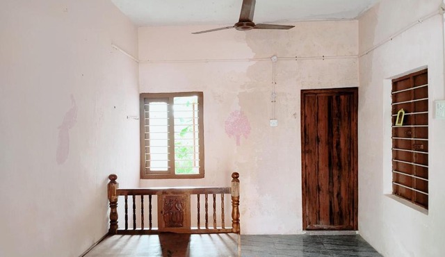 Saraswati Hut - Peaceful Stay at Tiru Arunachala Village