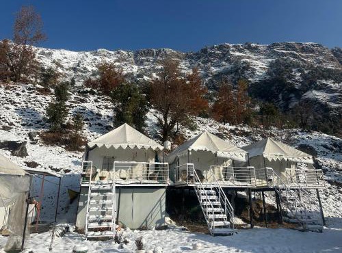 Sari Highlands chopta Offbeat campsite