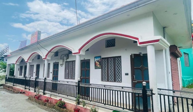 Sarthak home stay