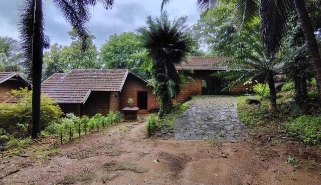 Shantam Homestay - Peace has an address now! in Cheruthuruthi