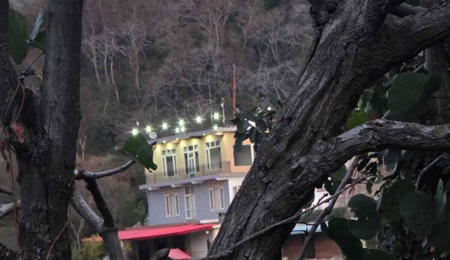 ShantiKunj Homestay Nearby Morni Hills Waterfall