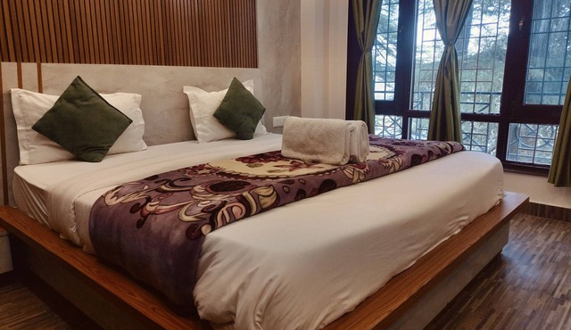 Shimla Forest View Green Hotel