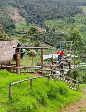 Sholanest Mud House and Farm Stay in Vattavada Near Munnar