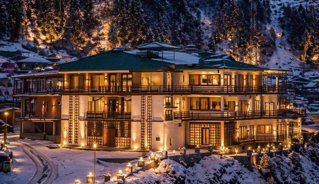 Shri Yamuna Divine Inn