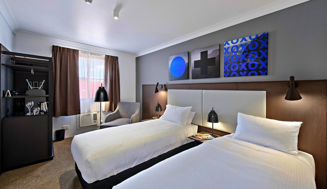 Silkari Urban CKS Sydney Airport Hotel