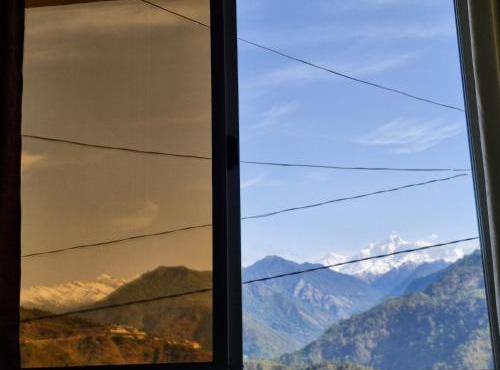 SkyPeak Retreat home stay