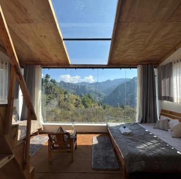 Stargaze with Rio, Glass-Lodge in Thachi Valley