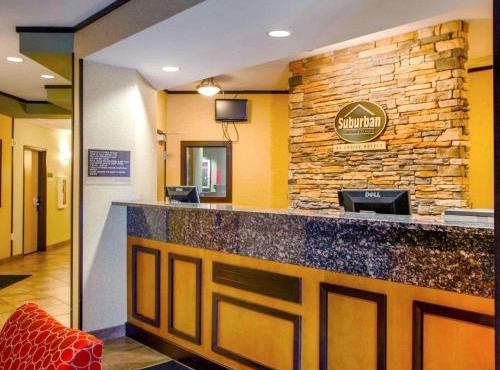 Suburban Studios Cedar Falls in Cedar Falls