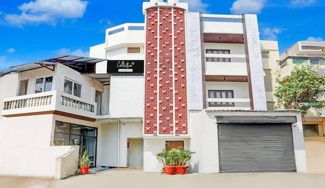 Super Collection O Tagore Town Prayagraj