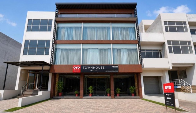 Super Townhouse by OYO Old Kalka Ambala Road Formerly Viraj inn