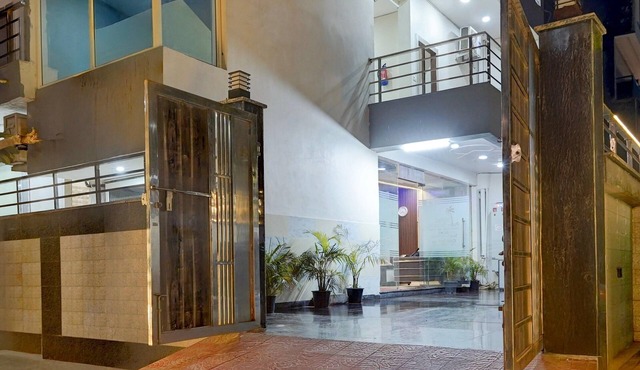 Super Townhouse Noida Sector 70