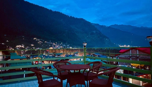 Tata Vista Resort - Centrally Heated & Air Cooled Near Mall Road Manali