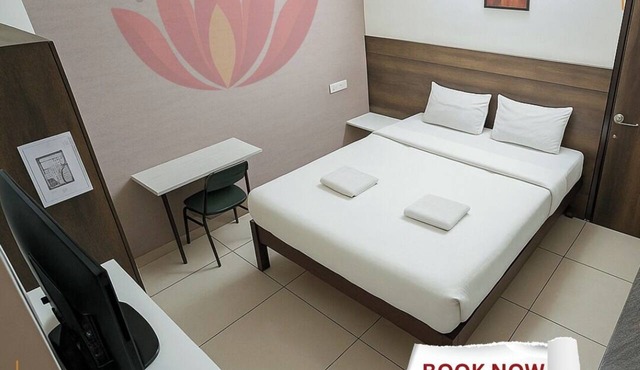 Terrific 2-bedroom hotel with AC in vibrant Tiruchirappalli