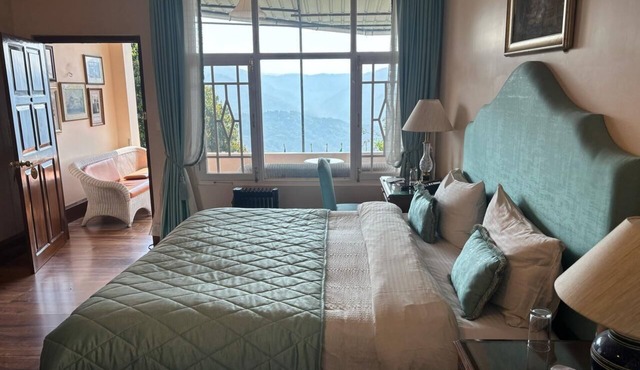 The Elgin Silver Oaks, Kalimpong