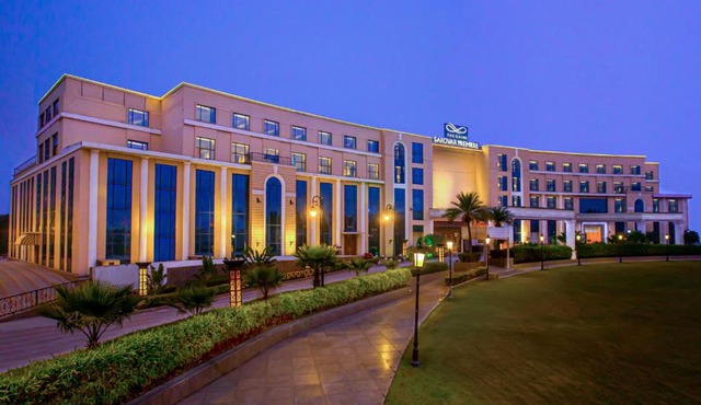 The Gaurs Sarovar Premiere