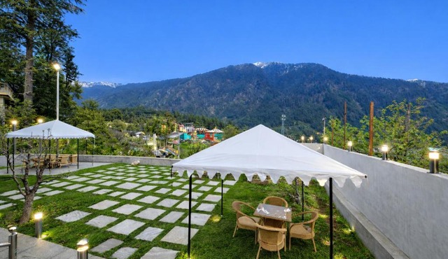 The Manali Suites & Villas, Manali - Luxury Stay Away From City Hustle