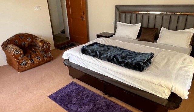 The Norbu Retreat Hull