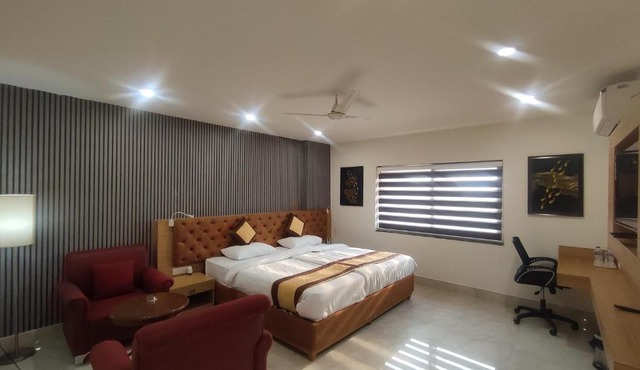 The Rajgir Residency