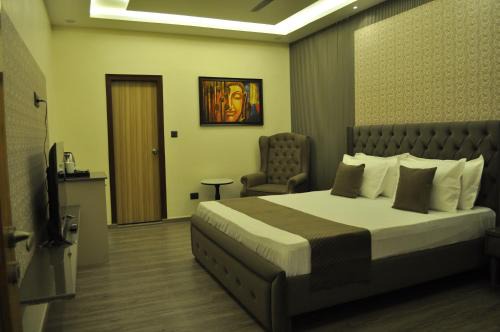 The Royal Palace Inn