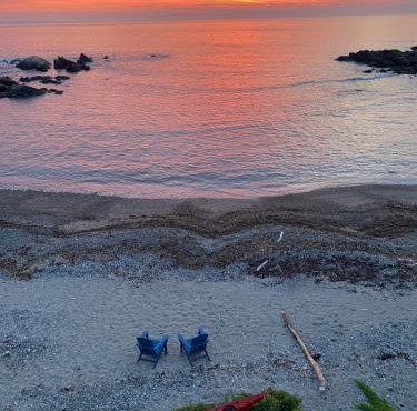 Tide's Edge Oceanfront Condo in Ogunquit