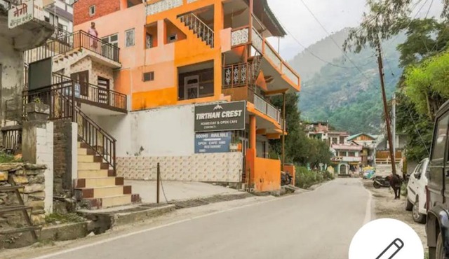 Tirthan Crest Homestay Banjar