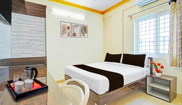 Townhouse Niladri Road
