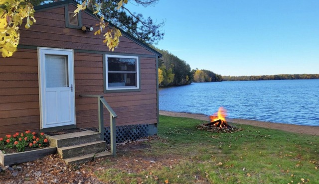 Tranquil Lakefront Retreat, Steps From the Water! in Emily
