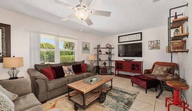 Tranquility Octopus Suite - Oceanfront Paradise! in Melbourne Beach