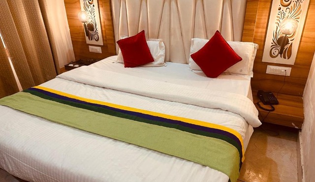Tropical Roots - A Four Star Luxury Hotel