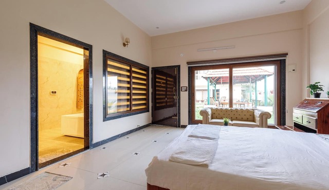 Tropicana Twin Homes Jacuzzi 5bhk40min Airport