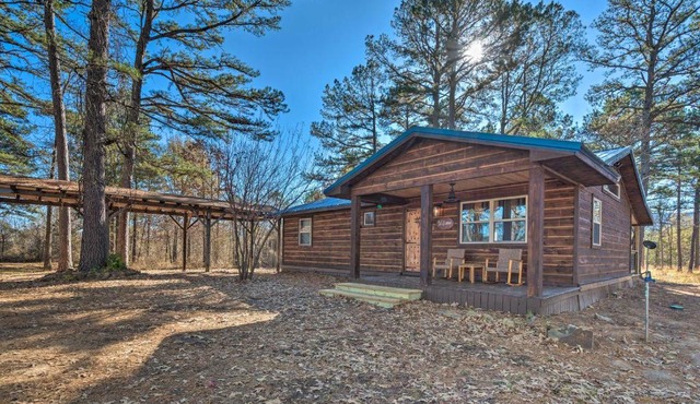 Updated Cabin w/Fire Pit: 2 Mi to UTV & Hike in Big Cedar