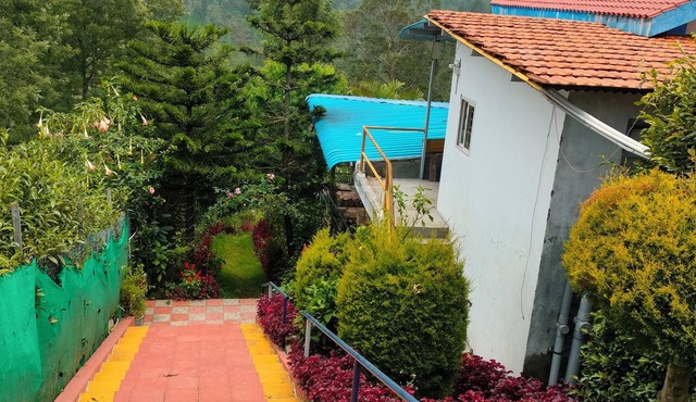 VALLEY VIEW INN is a tranquil homestay nestled in scenic hills of Kotagiri, in Kotagiri