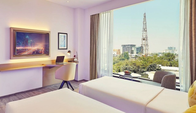 Vivanta Navi Mumbai Turbhe