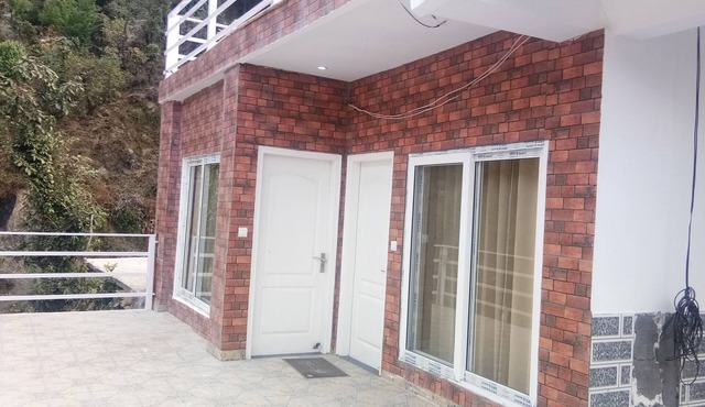 Wonder lake view inn A comfort and quite stay guest house in mussorie