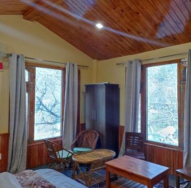 Wonderway Retreat Jari