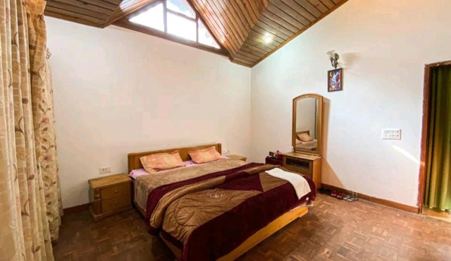 Woods Luxury Homestay