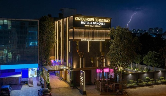 Yashobhoomi Hotel Grand Tashree