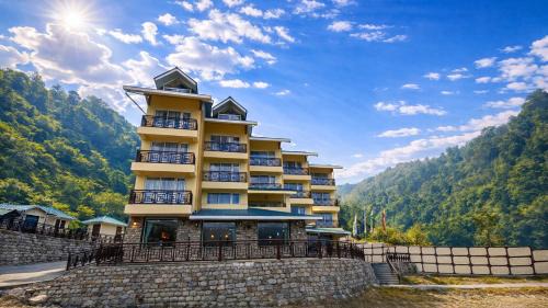 Yashshree Dewathang Resort